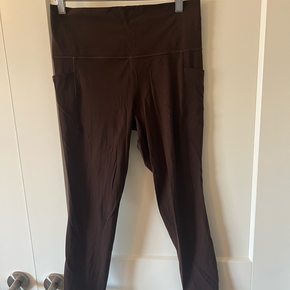 Athleta Salutation Stash 7/8 Brown Leggings